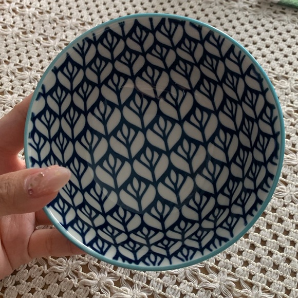 ☀️Weekend Happiness SALE☀️ 🇨🇦Beautiful Simons Small Bowls (2) - Picture 4 of 8